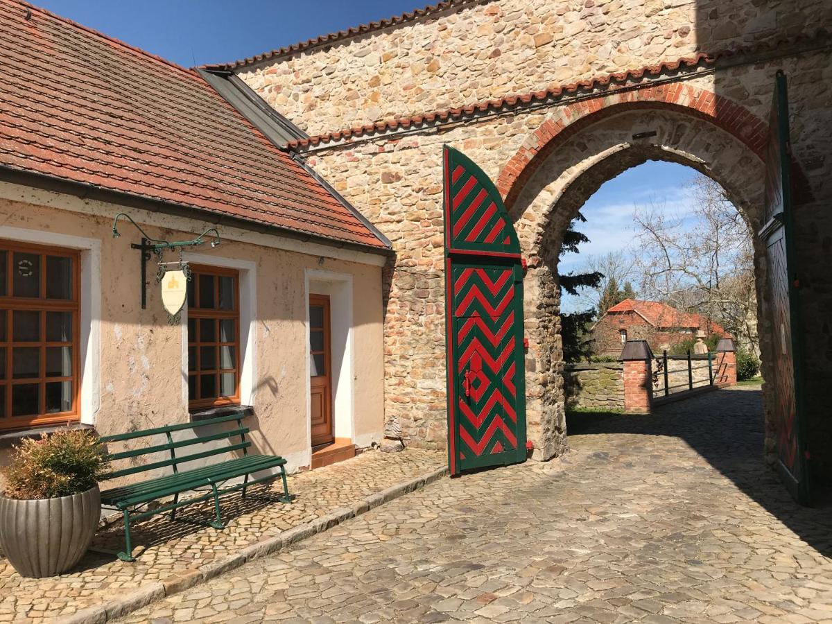Wasserburg Zu Gommern Экстерьер фото